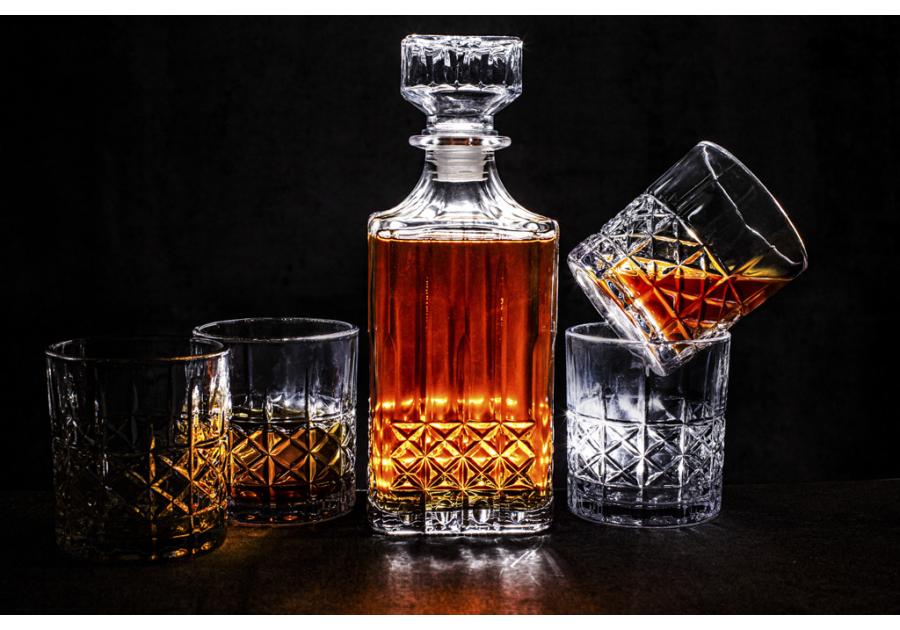 Zestaw do whisky Cascade karafka 900 ml + 4 szklanki 330 ml ALTOMDESIGN