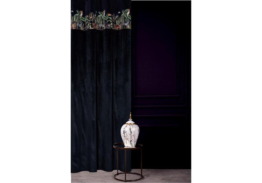 Zasłona welwetowa dżungla outstanding chic czarna 140x270 cm CHIC HOME