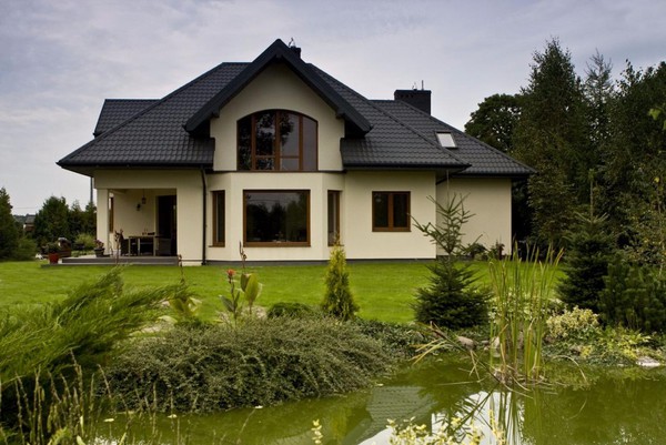 pokrycie dachu blachodachówka