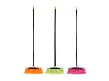 Zdjęcie: Miotła z kijem 120 cm Smart Black SIMPLE SOLUTIONS