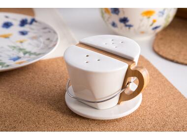 Zdjęcie: Solniczka i Pieprzniczka Regular porcelanowa z bambusowym uchwytem ALTOMDESIGN