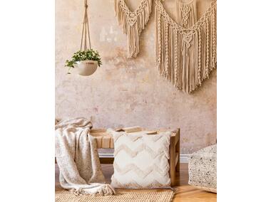 Zdjęcie: Poszewka z ozdobnymi pomponami, zygzaki boho chic rocks biała 45x45 cm CHIC HOME