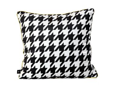 Zdjęcie: Poszewka zebra i pepitka chic obsession no.2 biało-czarna+złota obszywka 45x45 cm CHIC HOME