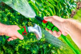 Ręczne czy automatyczne nawadnianie ogrodu - co wybrać?