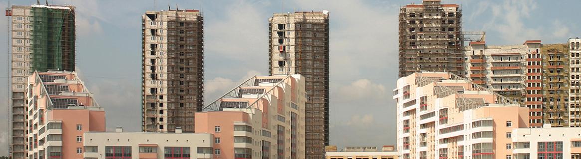 Płyty z wełny kamiennej na fasadzie wentylowanej. Wskazówki montażu.