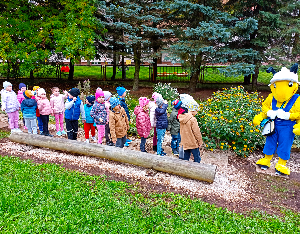 wspolne-spotkanie-z-ekologia-przedszkole-nr-15-i-mrowka-starachowice