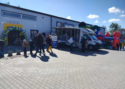 Otwarcie sklepu PSB Mrówka w Iwaniskach